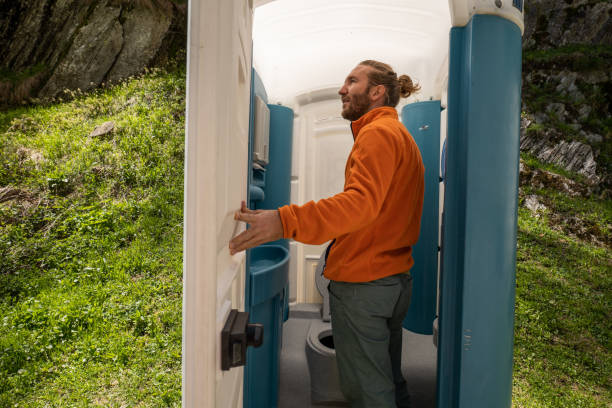 Best Porta potty rental near me  in Lake Mohegan, NY